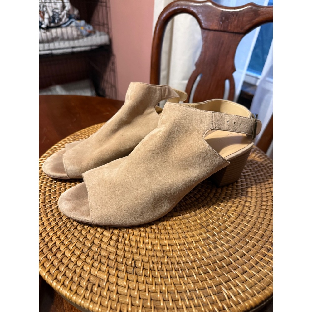 Clarks Womens Tan Suede Block Heel Peep Toe Slingback Sandals Size 10 M